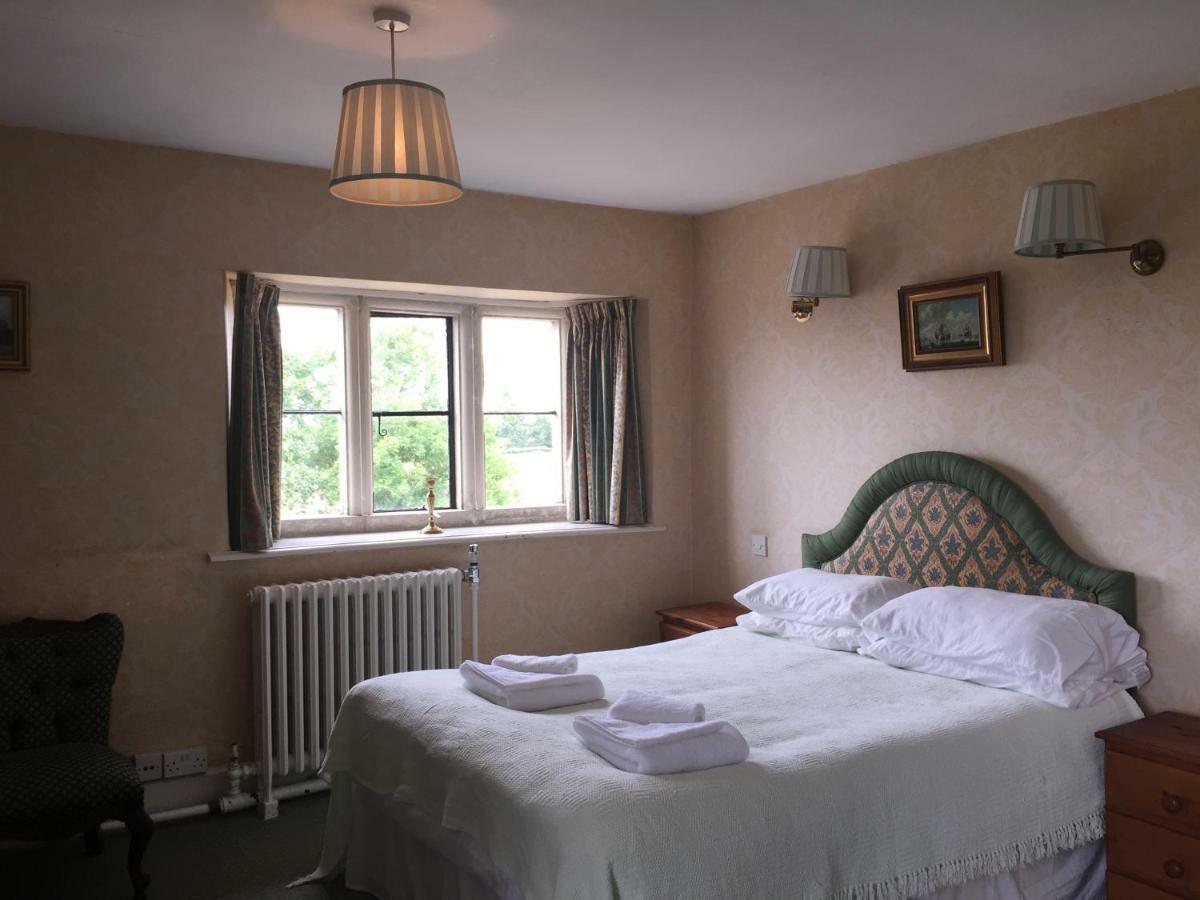 Rangeworthy Court Hotel Bagian luar foto