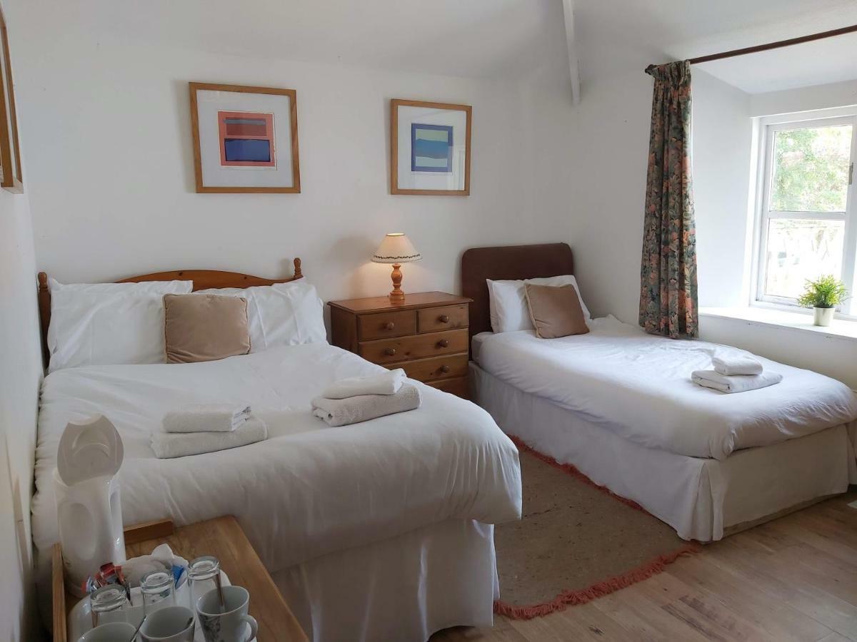 Rangeworthy Court Hotel Ruang foto